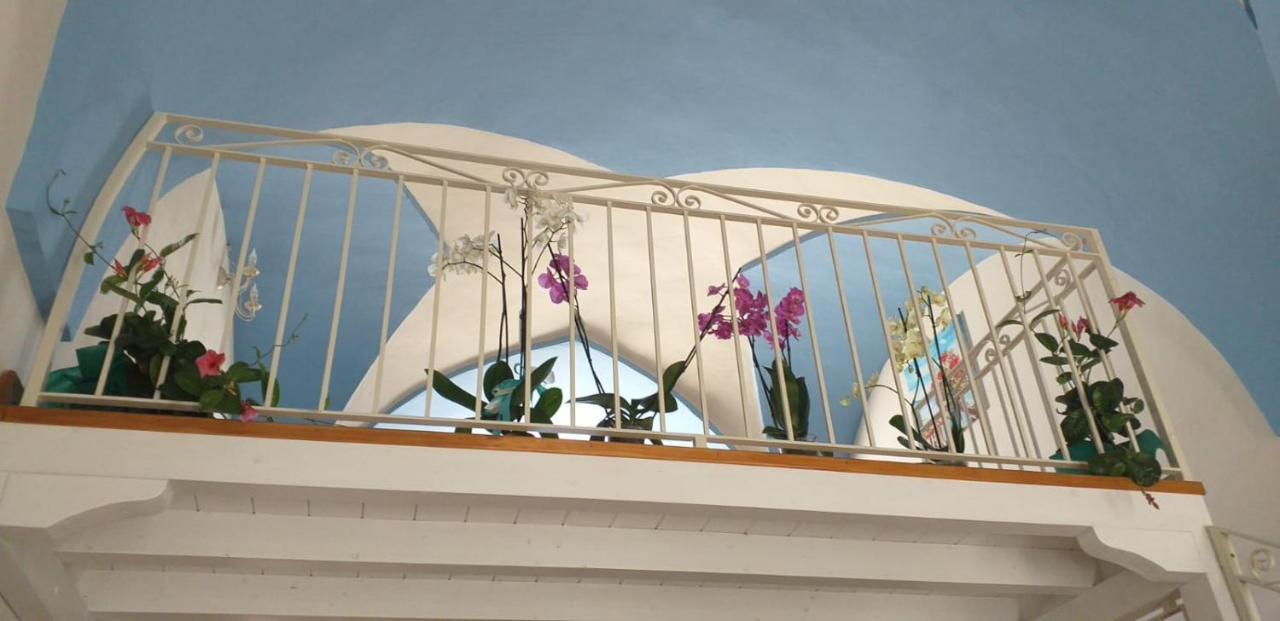 Bed and Breakfast A Casa Tu Zi Melu Felline Exterior foto